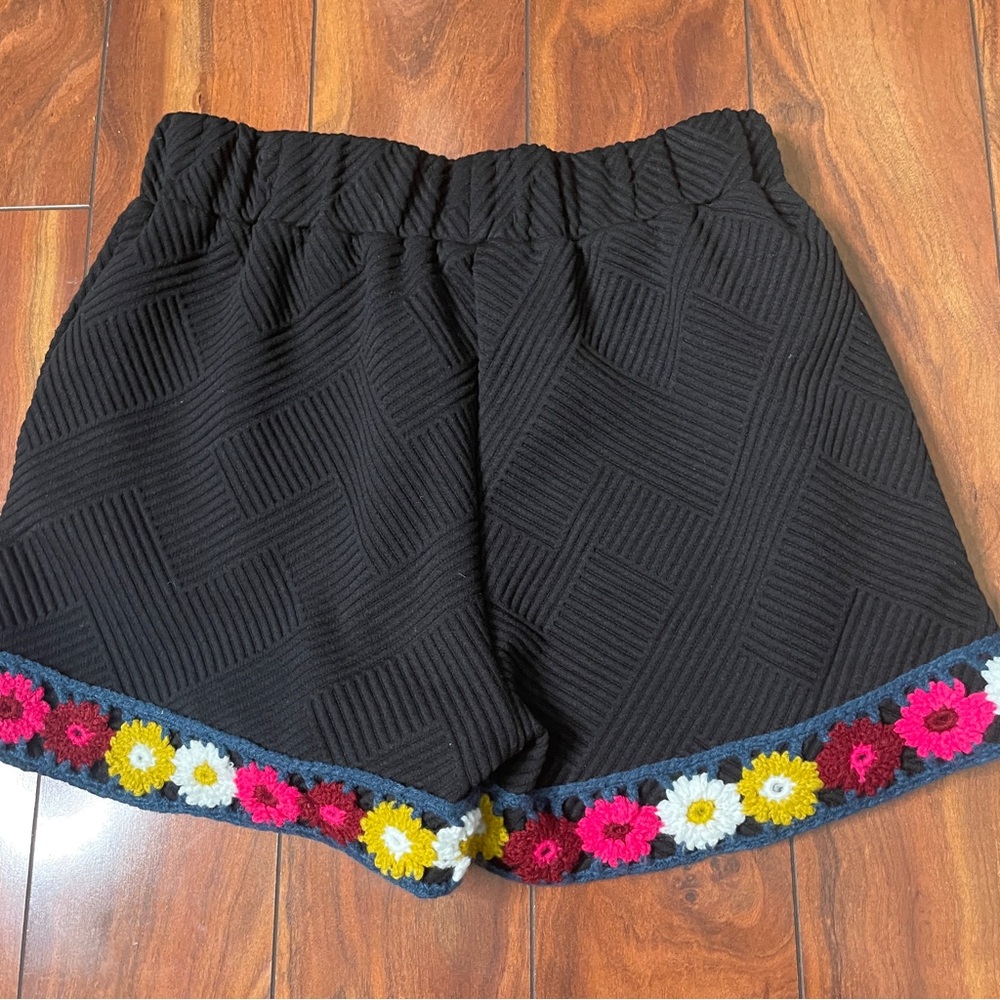 Textured & Embroidered Pull On Shorts - Picture 2 of 5